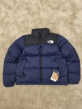  The North Face Nuptse 700