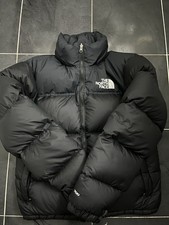 The North Face Nuptse 700